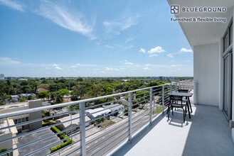 410 SE 16th Ct in Fort Lauderdale, FL - Building Photo - Building Photo