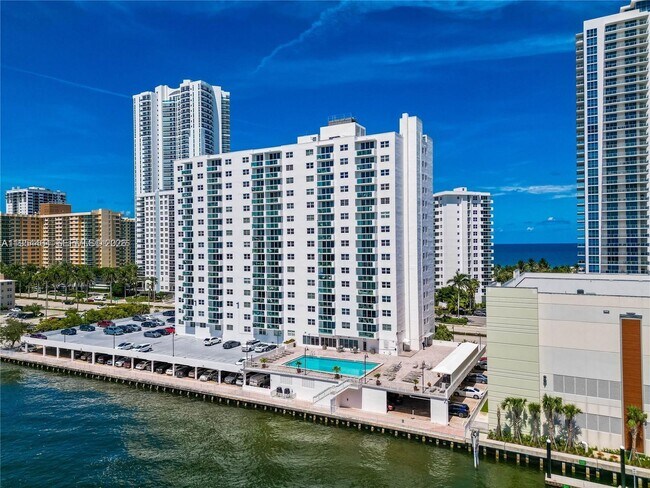 property at 3000 S Ocean Dr