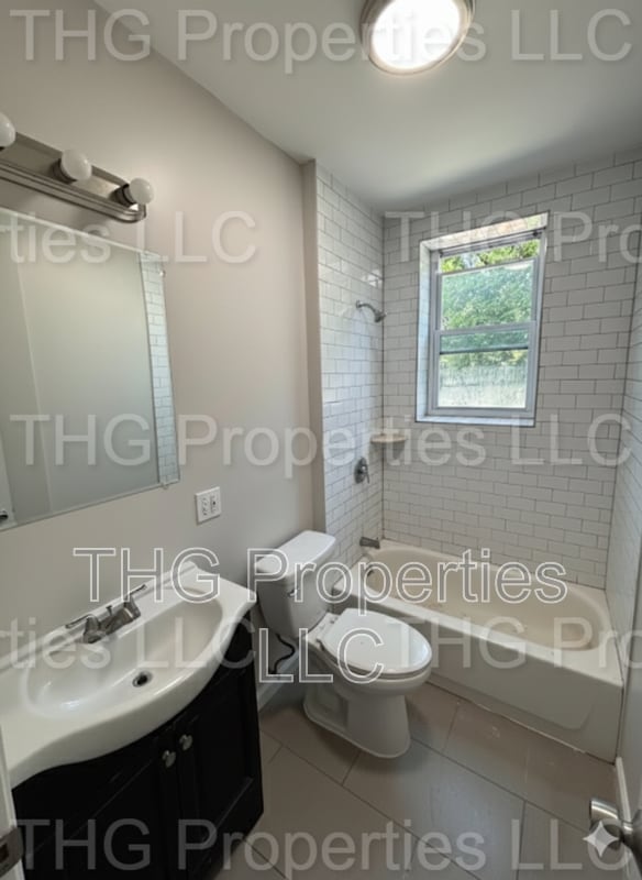 678 Scotland Rd in Orange, NJ - Building Photo - Building Photo