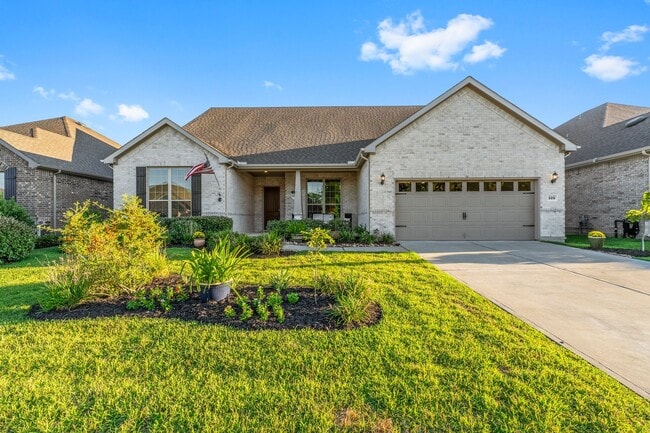 property at 225 Fox Trotter