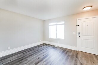 168 S Ranch Rd in Grantsville, UT - Foto de edificio - Building Photo