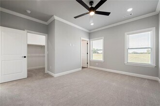 2811 SW Hampshire Ave in Bentonville, AR - Building Photo - Building Photo