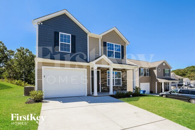 413 Bennington Dr in Stanley, NC - Foto de edificio - Building Photo