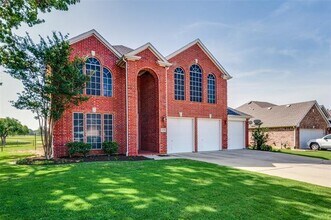6321 Pine Hills Ln in Denton, TX - Building Photo - Building Photo
