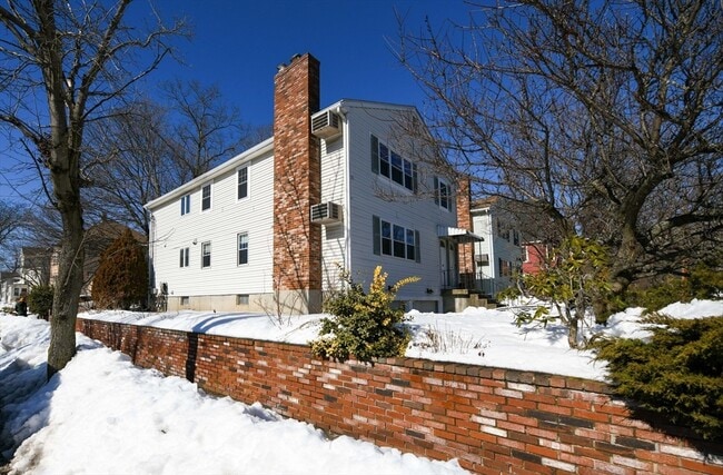 property at 46 Marlboro St