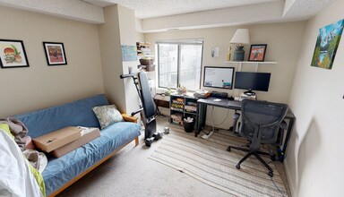 5 Elmer St, Unit 2 in Cambridge, MA - Foto de edificio - Building Photo