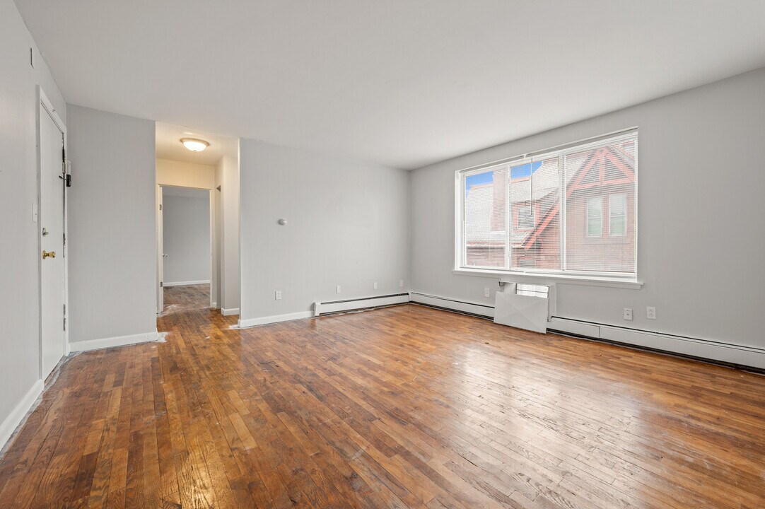 182 Collins St in Hartford, CT - Building Photo