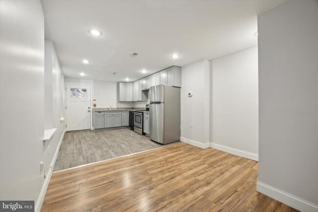 property at 518 N 40th St