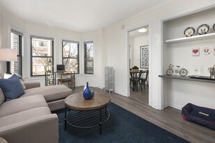 515 W. Briar in Chicago, IL - Building Photo