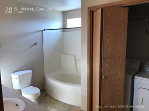 38 S White Oak Ln-Unit -201 in Nampa, ID - Building Photo - Building Photo