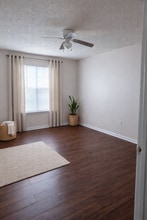 330 Commonwealth Cir in Conway, SC - Building Photo - Building Photo