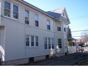 1104 Monroe St in Endicott, NY - Building Photo - Building Photo