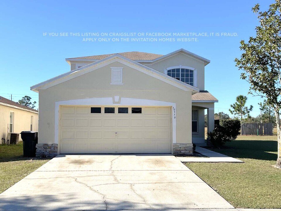 10710 Navigation Dr in Riverview, FL - Building Photo