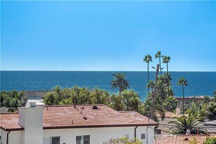 223 Avenida Victoria in San Clemente, CA - Building Photo