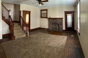 245 Green St in Morgantown, WV - Foto de edificio - Building Photo