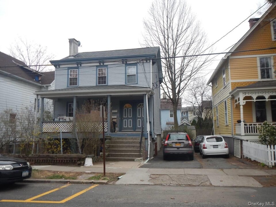 89 1st Ave in Nyack, NY - Foto de edificio