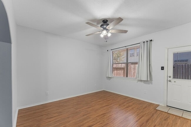 12407 Salama Falls in Houston, TX - Building Photo - Building Photo
