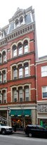 308 N Charles St in Baltimore, MD - Building Photo