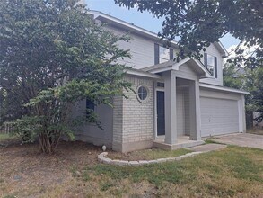 105 Twilight Way in Hutto, TX - Building Photo - Building Photo
