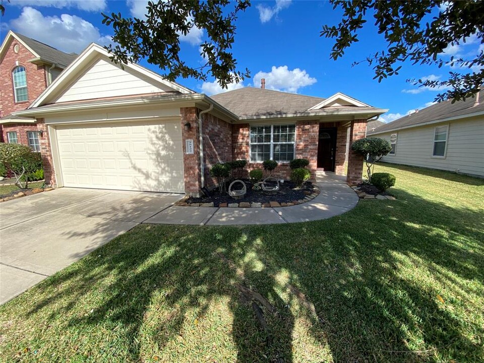 25122 Ginger Ranch Dr in Katy, TX - Building Photo