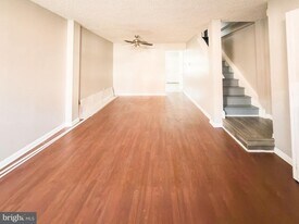 1616 W Diamond St in Philadelphia, PA - Building Photo