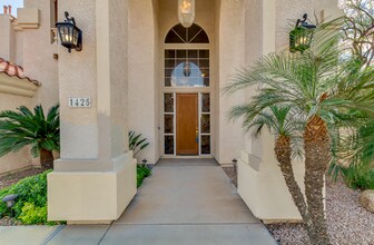 1425 W Commerce Ave in Gilbert, AZ - Building Photo - Building Photo