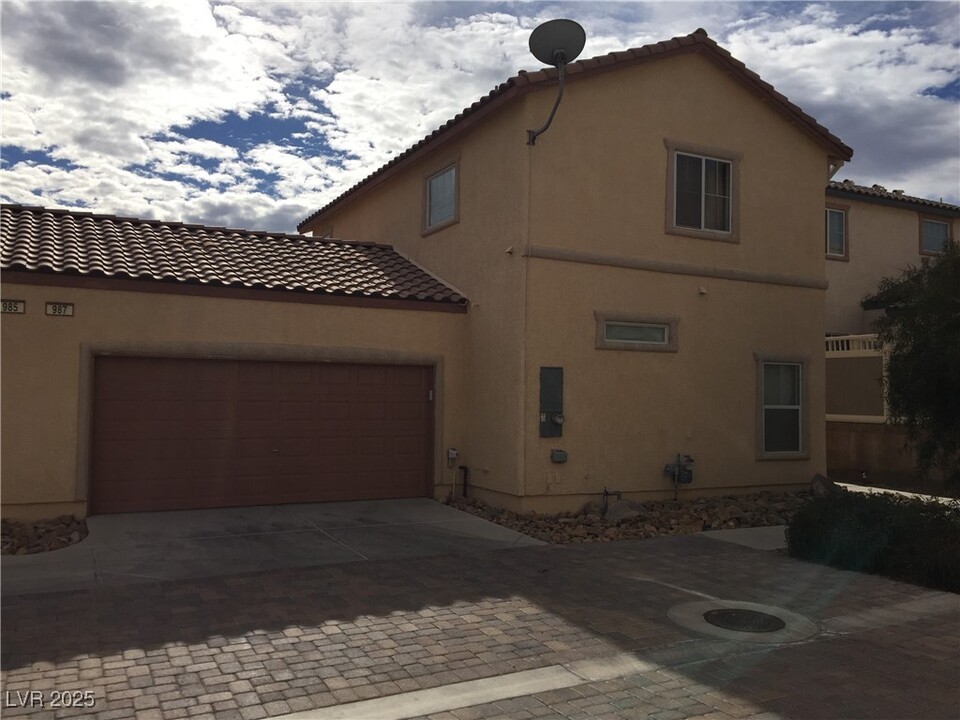 987 Sable Chase Pl in Henderson, NV - Building Photo