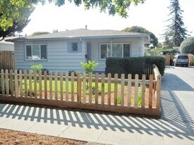 945-947 Fifteenth Ave in Redwood City, CA - Building Photo