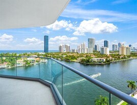 19707 Turnberry Way in Aventura, FL - Building Photo