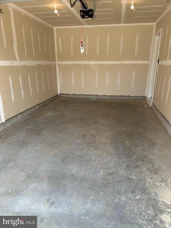 107 Brashear Ct in Martinsburg, WV - Building Photo - Building Photo