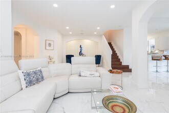 15323 SW 9th Way in Miami, FL - Building Photo - Building Photo