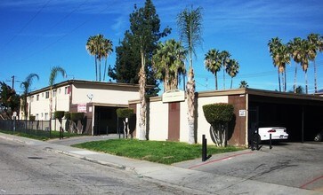 Cedarwood Apartments in San Bernardino, CA - Building Photo - Building Photo