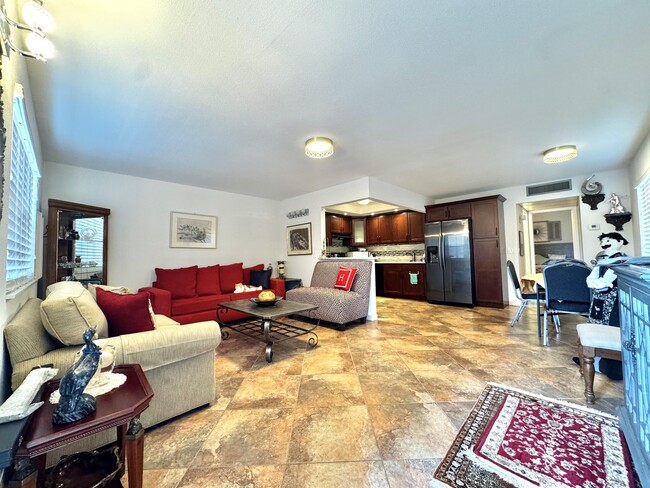 property at 279 Saxony F