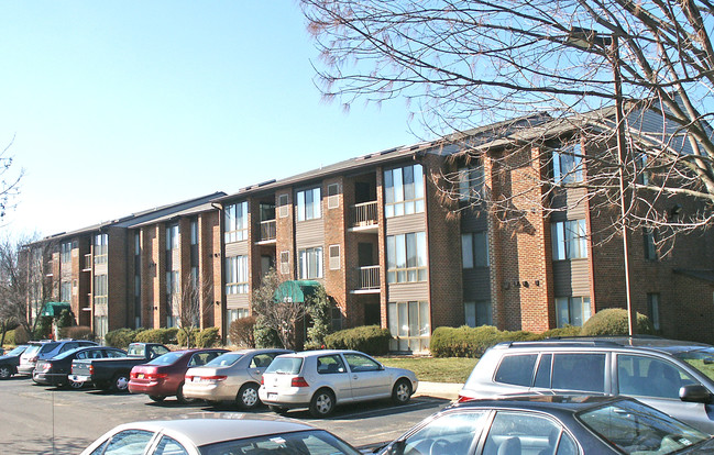 Mallard Cove in Derwood, MD - Foto de edificio - Building Photo