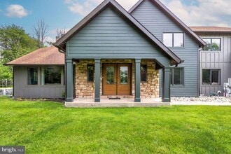 125 Edison Furlong Rd in Doylestown, PA - Building Photo - Building Photo