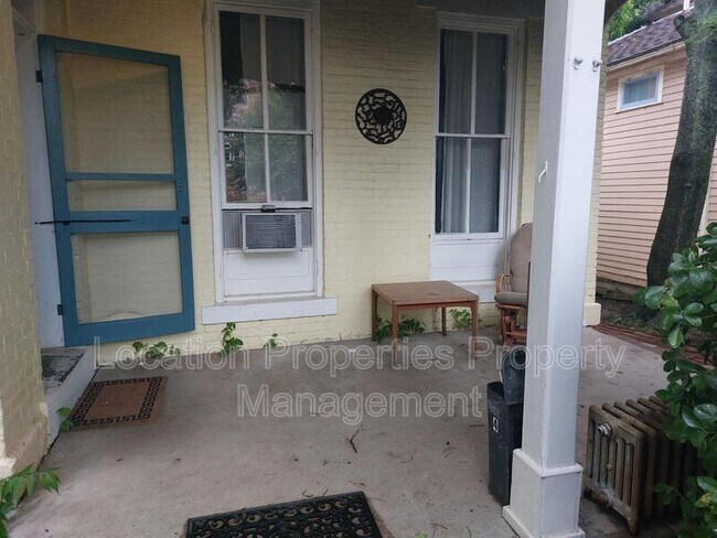728 Rhode Island St in Lawrence, KS - Building Photo - Building Photo
