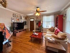 1008 E 38th 1/2 St in Austin, TX - Building Photo - Building Photo