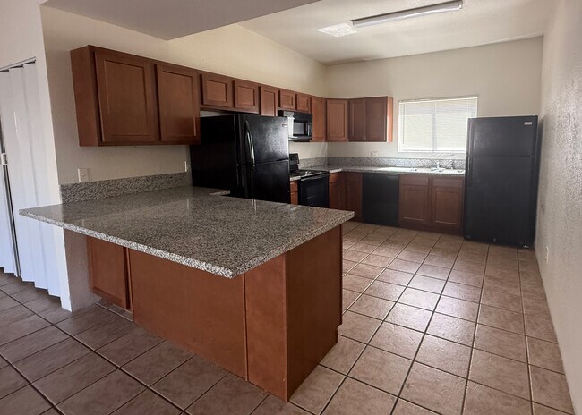 738 E Elm St, Unit #2 in Tucson, AZ - Building Photo - Building Photo