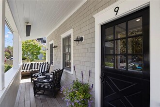 9 Anthony St in Newport, RI - Building Photo - Building Photo
