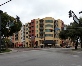 Thorton Park Central in Orlando, FL - Foto de edificio - Building Photo