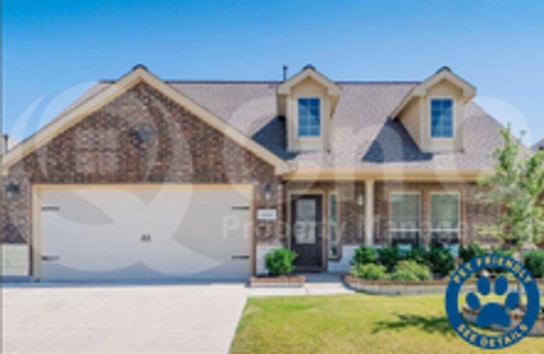 15605 Leadenhall St in Frisco, TX - Building Photo