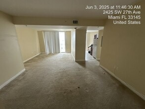 2425 SW 27th Ave, Unit 1106 in Coral Gables, FL - Building Photo - Building Photo