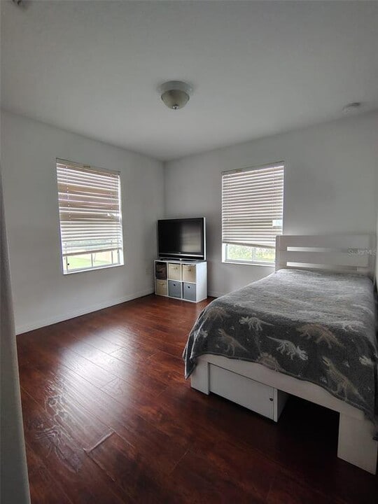 9871 Trumpet Vine Loop in Trinity, FL - Building Photo