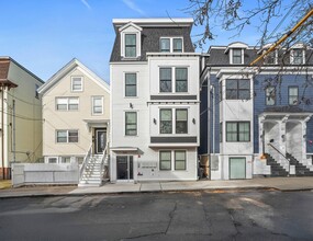 224 Princeton St in Boston, MA - Building Photo - Building Photo