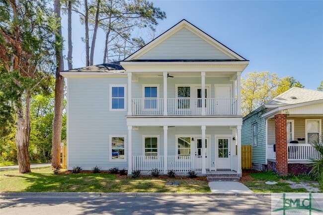property at 1615 Le Grand St
