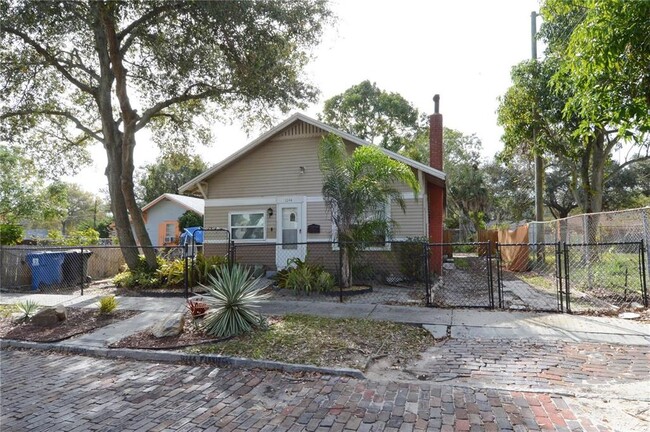 1244 20th Ave S in St. Petersburg, FL - Building Photo - Building Photo