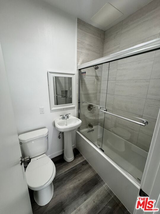 1944 S Bedford St in Los Angeles, CA - Building Photo - Building Photo