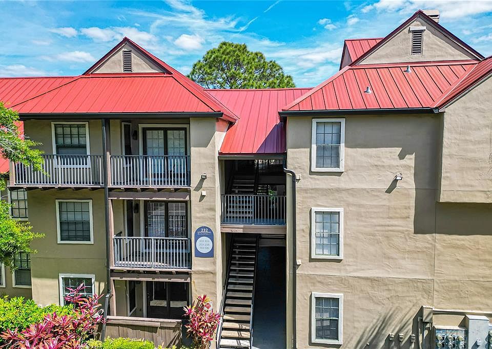 232 Afton Square in Altamonte Springs, FL - Building Photo