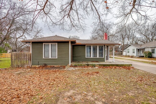 property at 406 Bellevue Dr