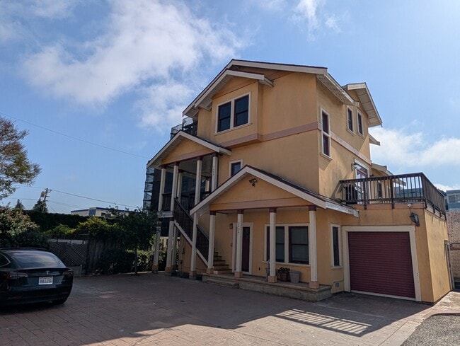 2430 Fulton Street in Berkeley, CA - Building Photo - Building Photo